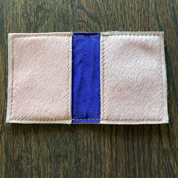 CLP Jewelry Cowhide Card Holder - Picture 2 of 4